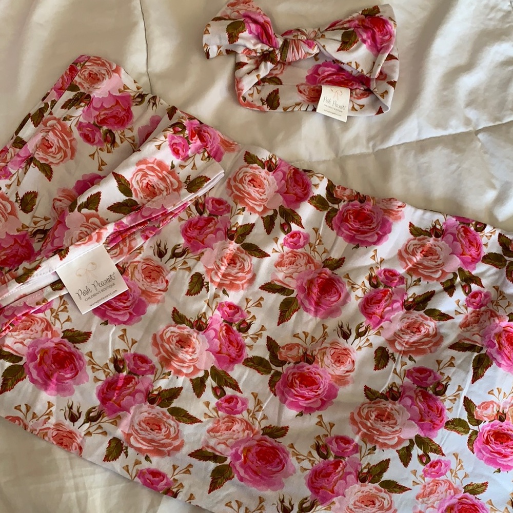 Posh peanut swaddle and headband
